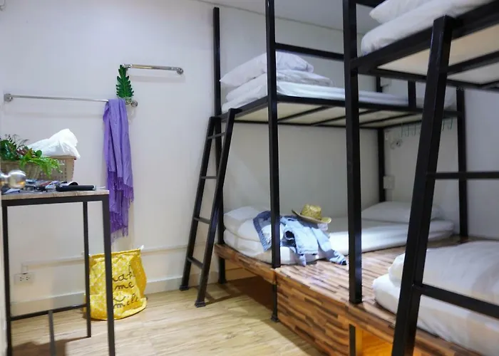 Hostel Beebedz *